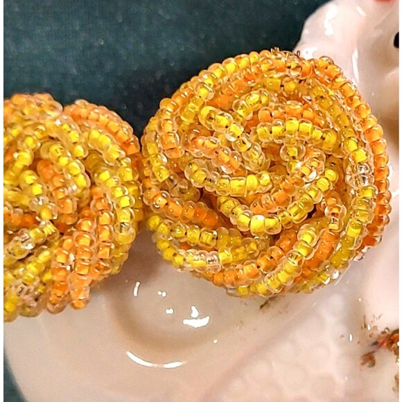Vintage Glass Seed Beads Two Toned Golden Handmade Love Knot Clip-On Earrings - Picture 4 of 10